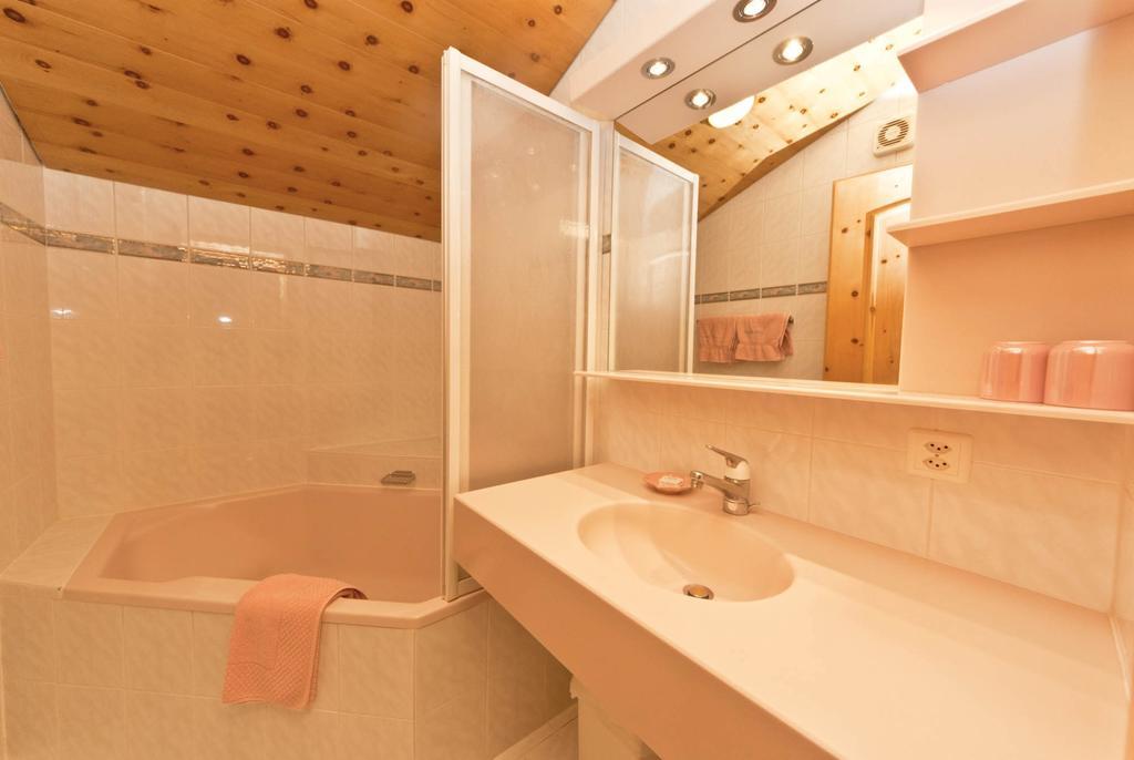 Appartement Laerchenhof Samnaun Quarto foto